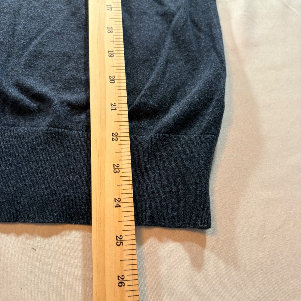 Banana Republic V Neck Sweater Mens Large Navy Blue Silk Cashmere Luxury Blend - Picture 7 of 8